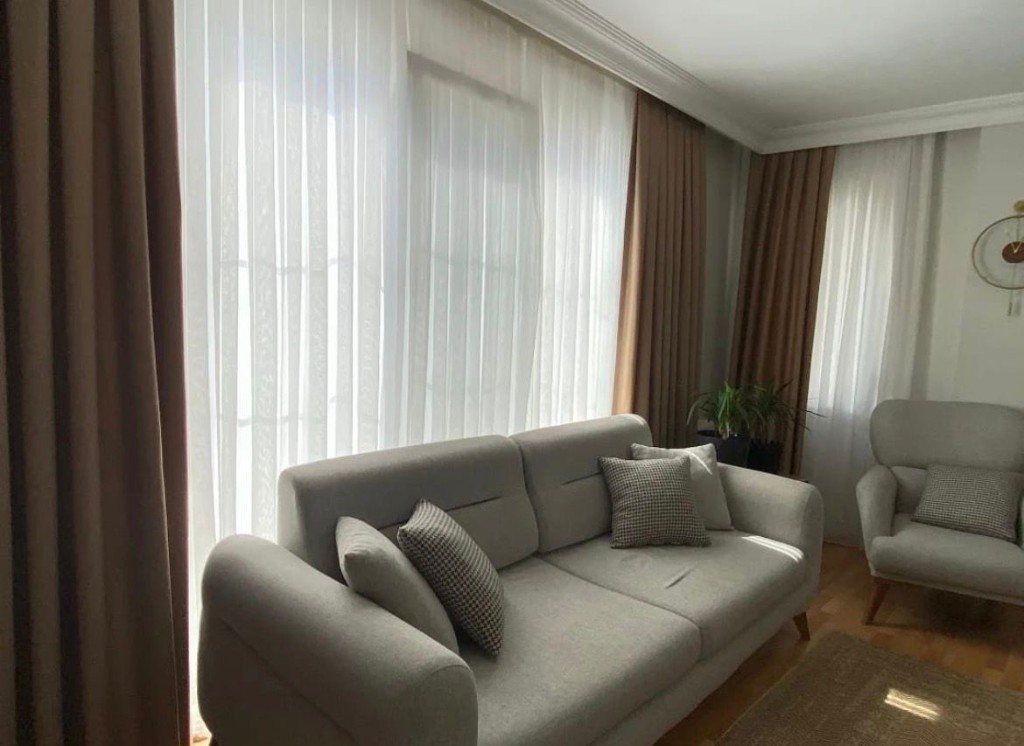 Lazer kesim stor perde modeli