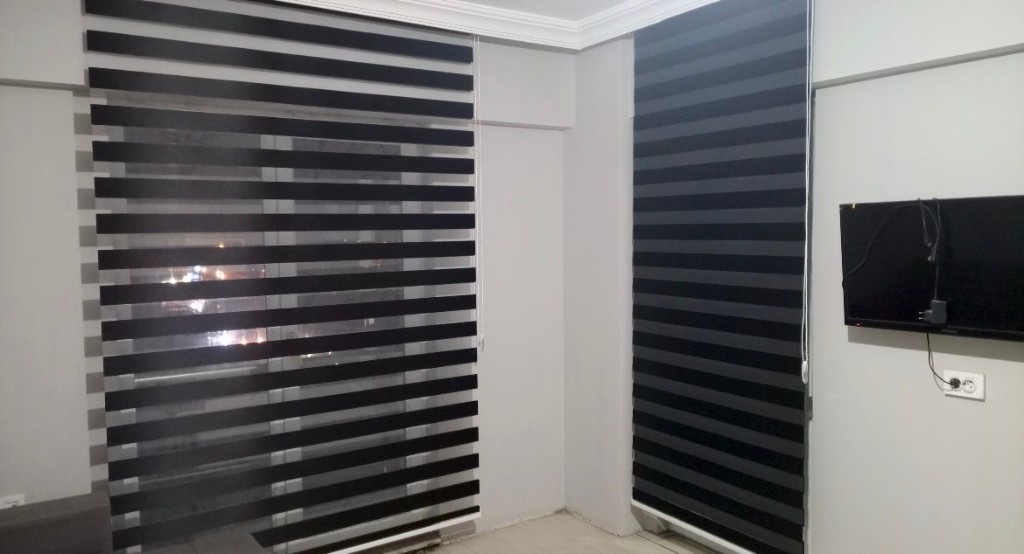 Köşe pencere perde uygulaması